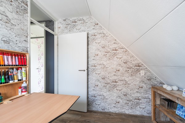 Foto - Te koop: 2-1- kapwoning met oprit!
